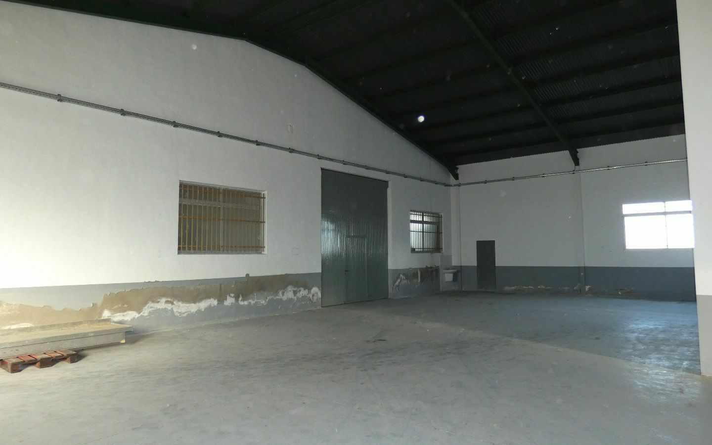Industrial Unit In Dolores, Spain (1.016 M²)