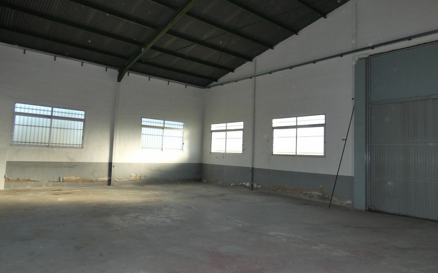 Industrial Unit In Dolores, Spain (1.016 M²)