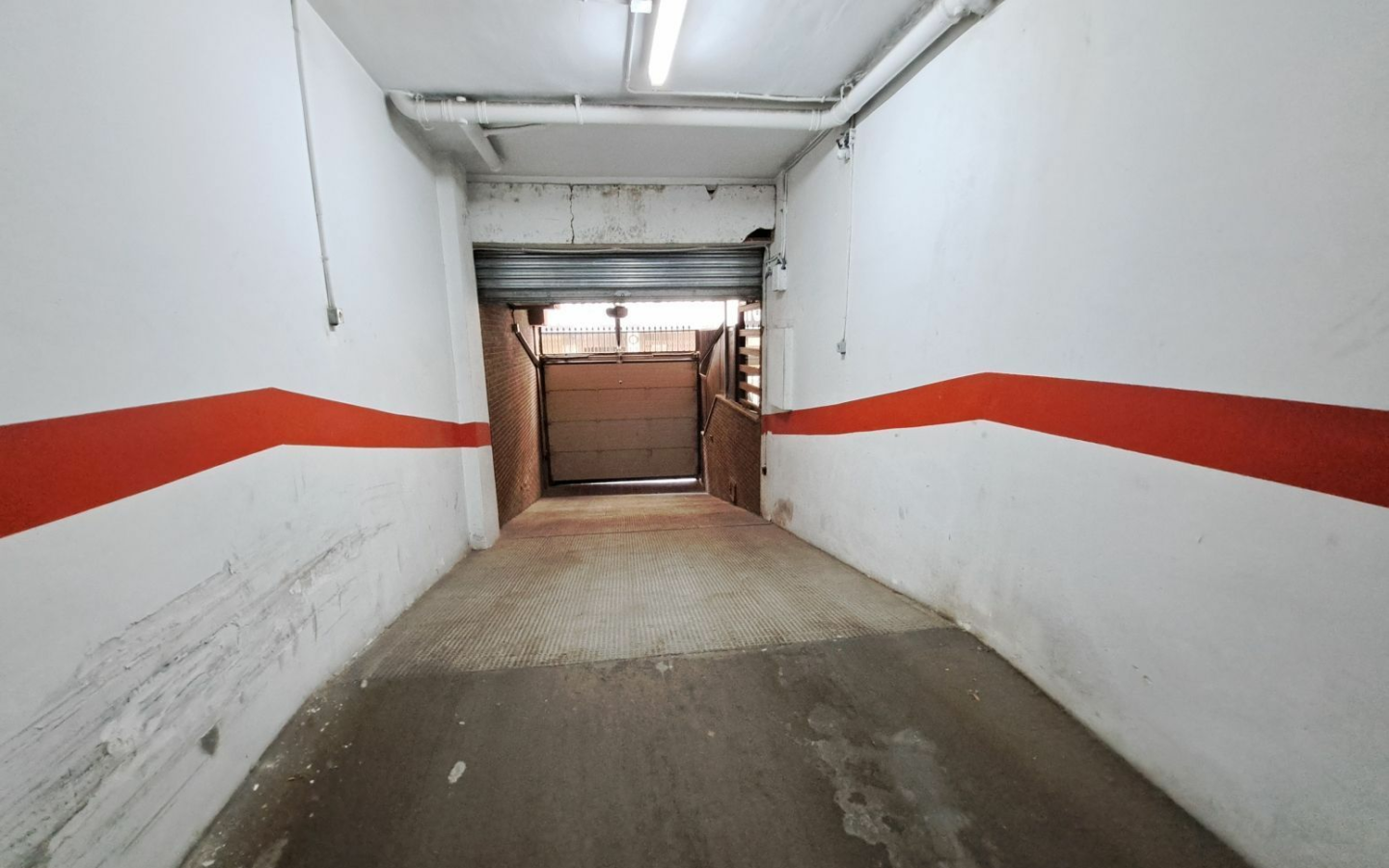 Garage In Alicante, Spain (10 M²)