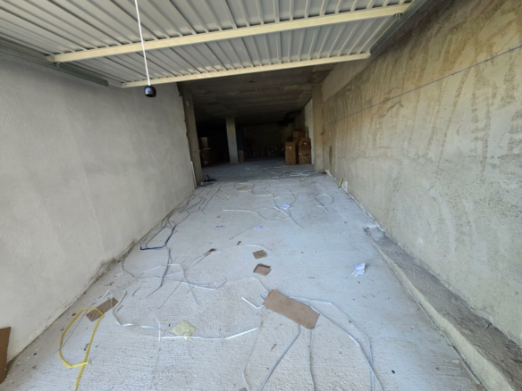 Warehouse In Villajoyosa, Spain (90 M²)