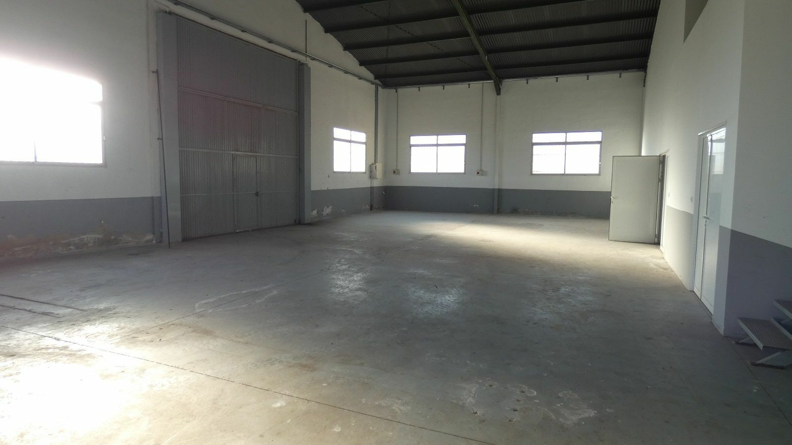 Industrial Unit In Dolores, Spain (1.016 M²)