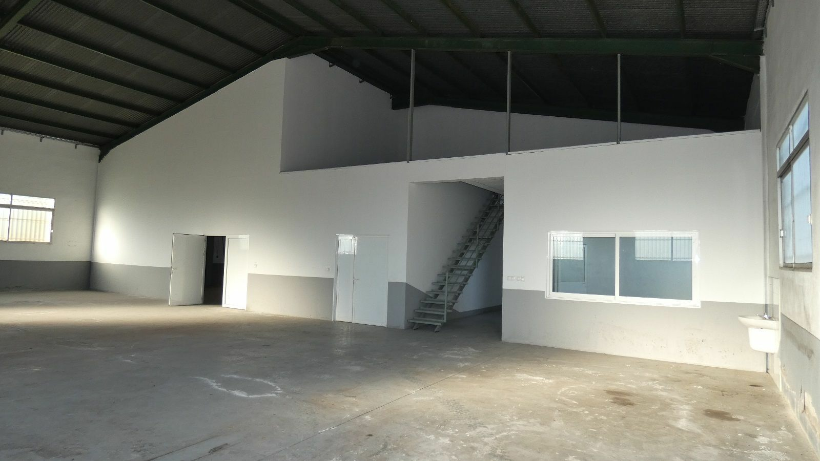 Industrial Unit In Dolores, Spain (1.016 M²)