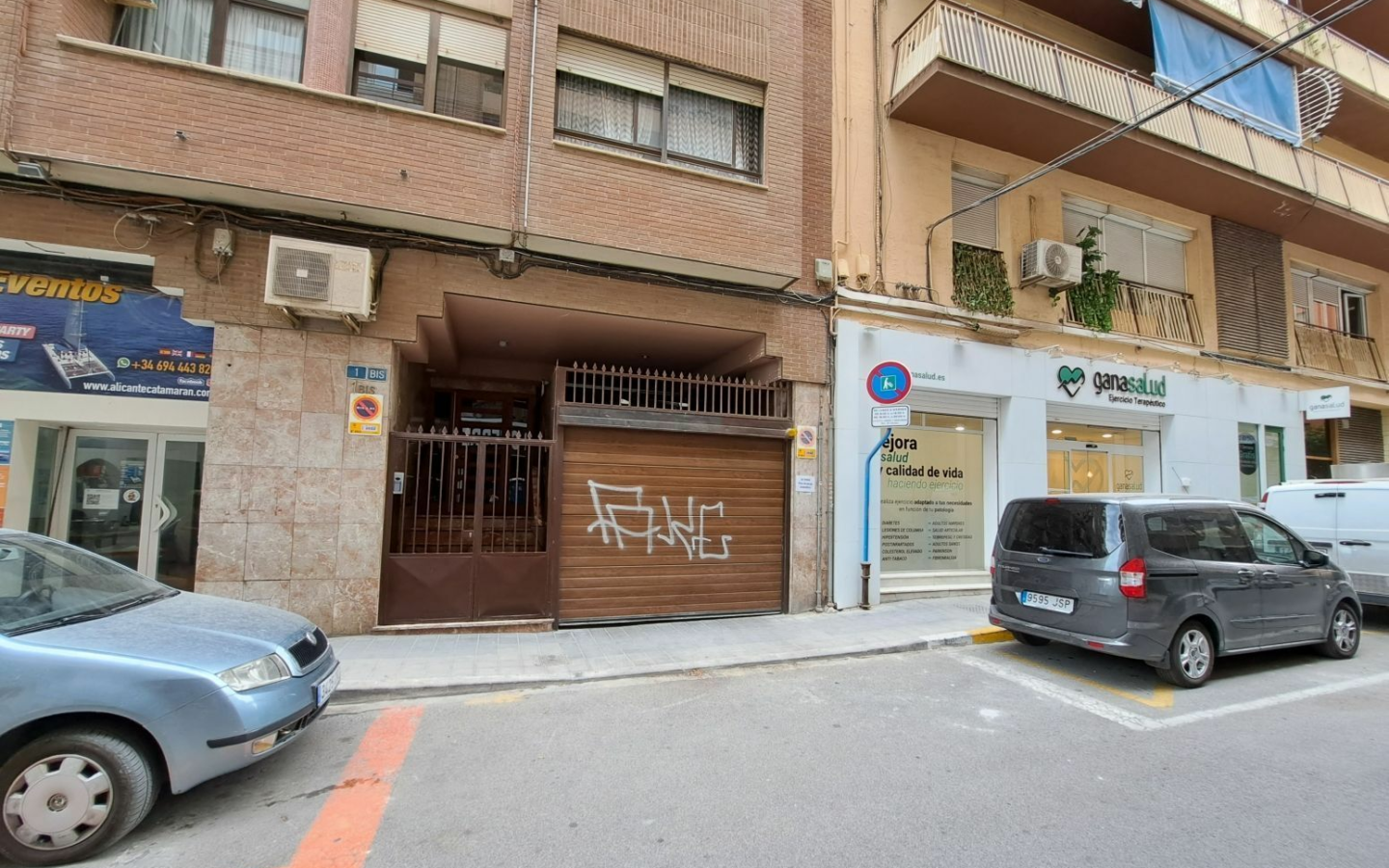 Garage In Alicante, Spain (10 M²)