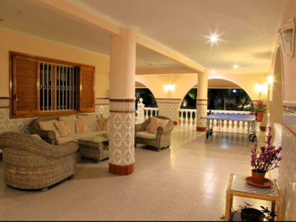 7-bedroom Villa In Las Bayas, Spain (855 M²)