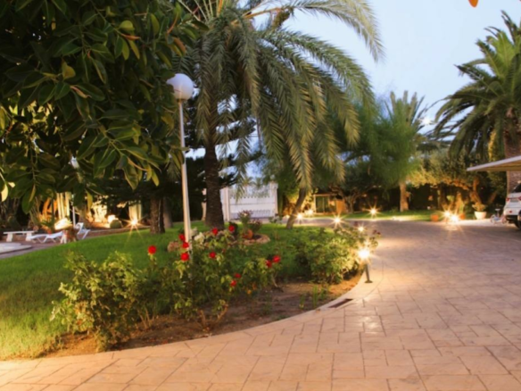 7-bedroom Villa In Las Bayas, Spain (855 M²)