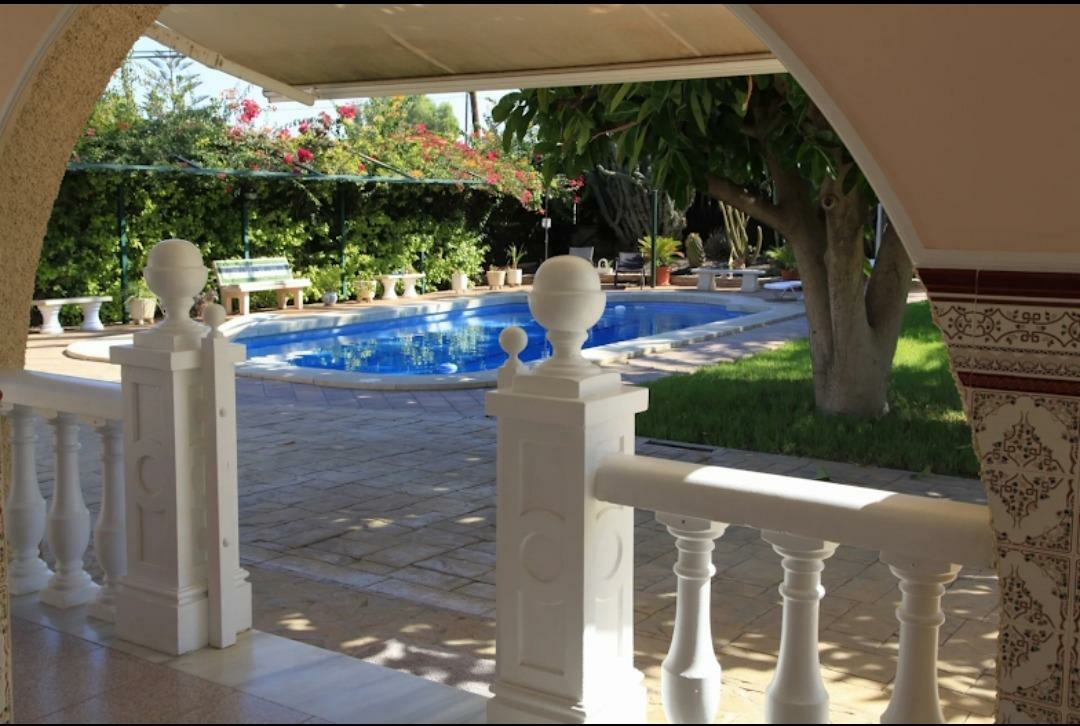 7-bedroom Villa In Las Bayas, Spain (855 M²)