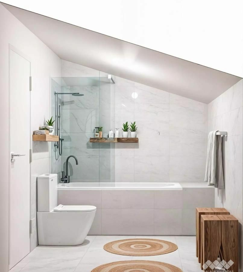 2-bedroom Penthouse In Fuengirola, Spain (120 M²)