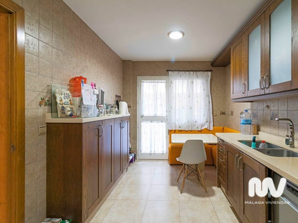 5-bedroom Villa In Estepona, Spain (330 M²)