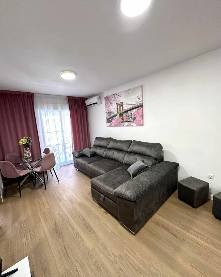 2-bedroom Apartment In Torrevieja, Spain (64 M²)