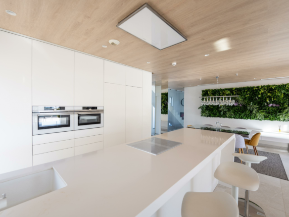 4-bedroom Villa In Orihuela Costa, Spain (302 M²)