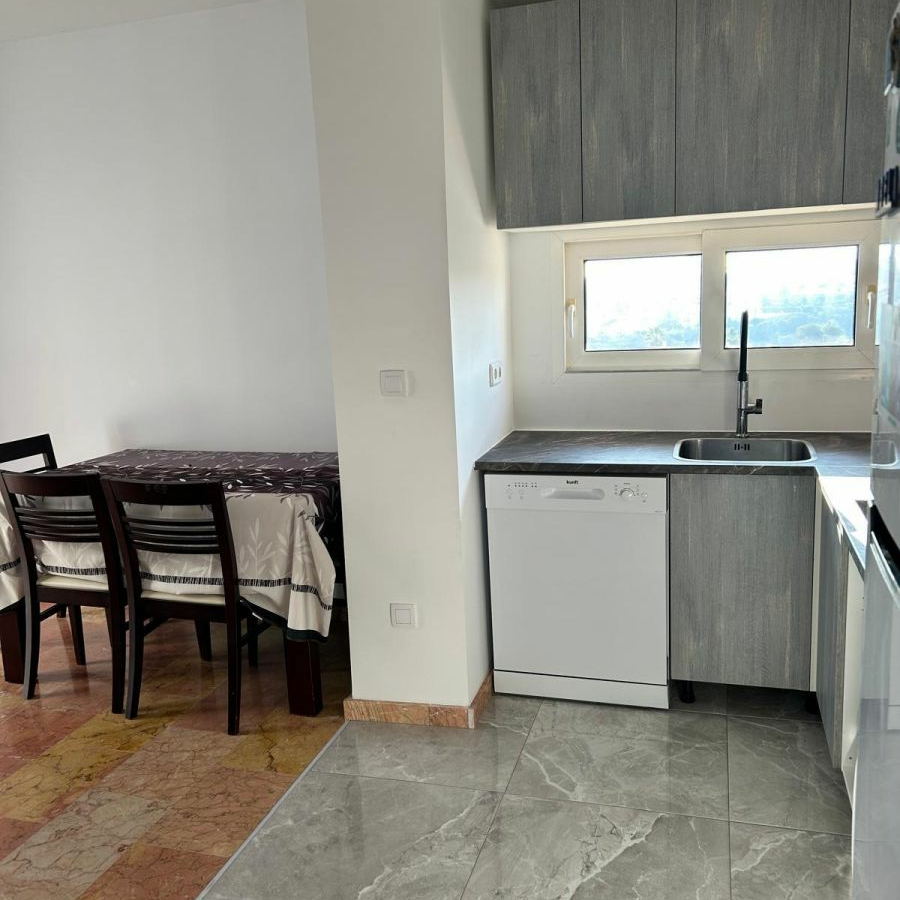 2-bedroom Penthouse In Torrevieja, Spain (132 M²)