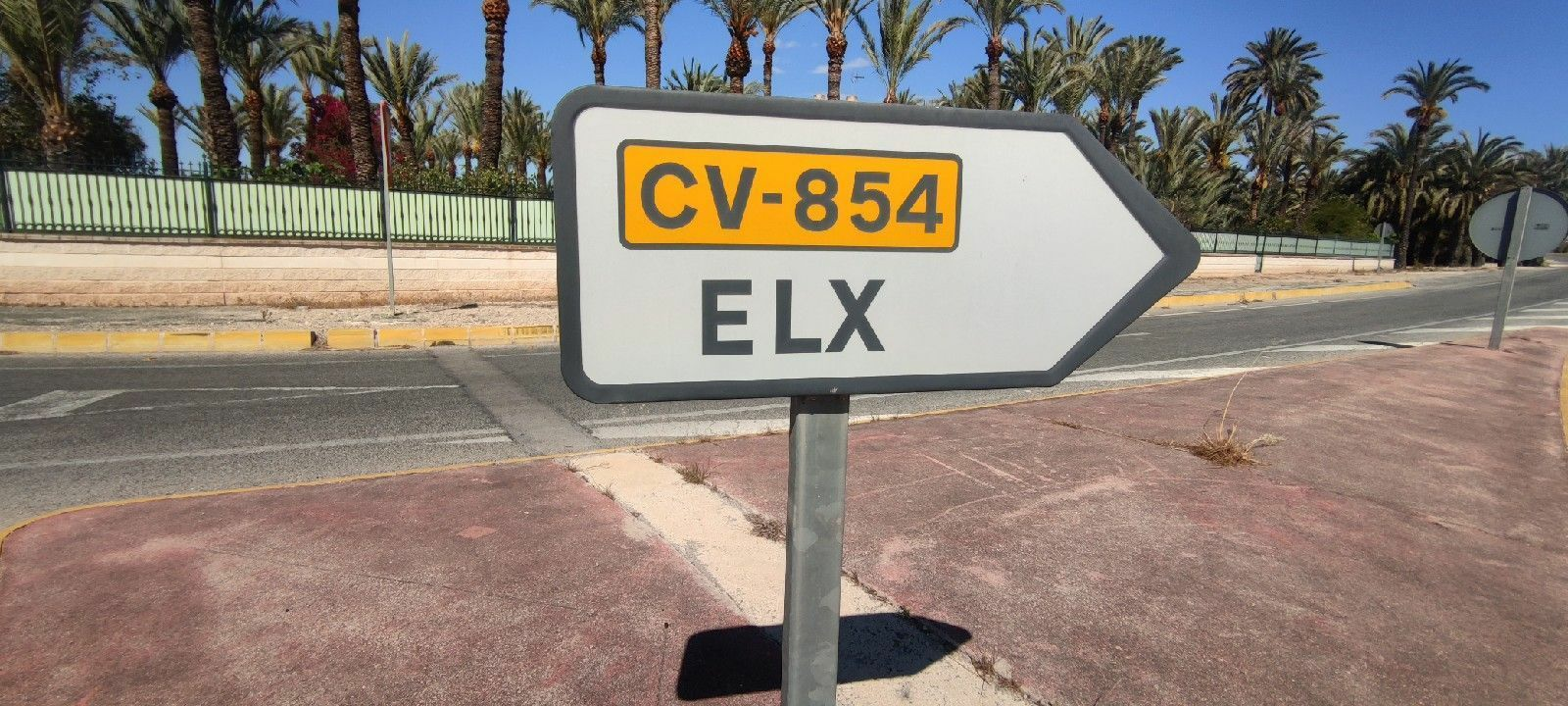 Urban Plot In Elche Pedanias, Spain (795 M²)