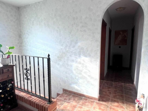 5-bedroom Villa In Orihuela, Spain (253 M²)