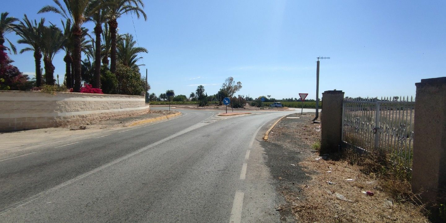 Urban Plot In Elche Pedanias, Spain (795 M²)