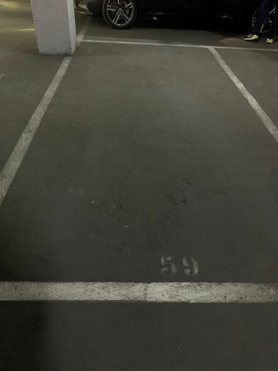 2-12-9ee638 Garage In Elche, Spain (18 M²)