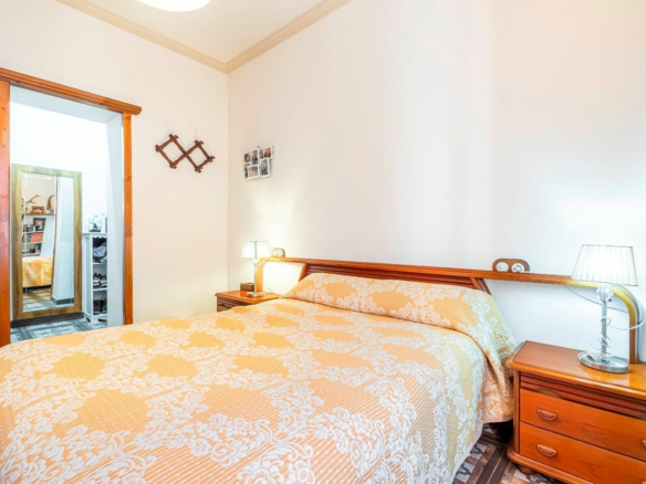 5-bedroom House In Pinoso, Spain (289 M²)