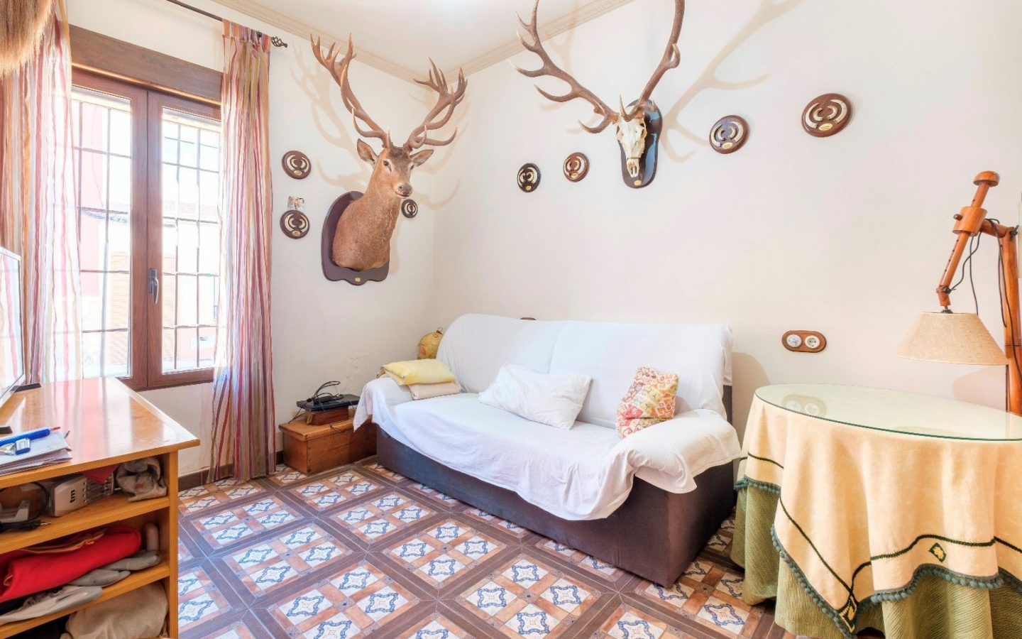 5-bedroom House In Pinoso, Spain (289 M²)