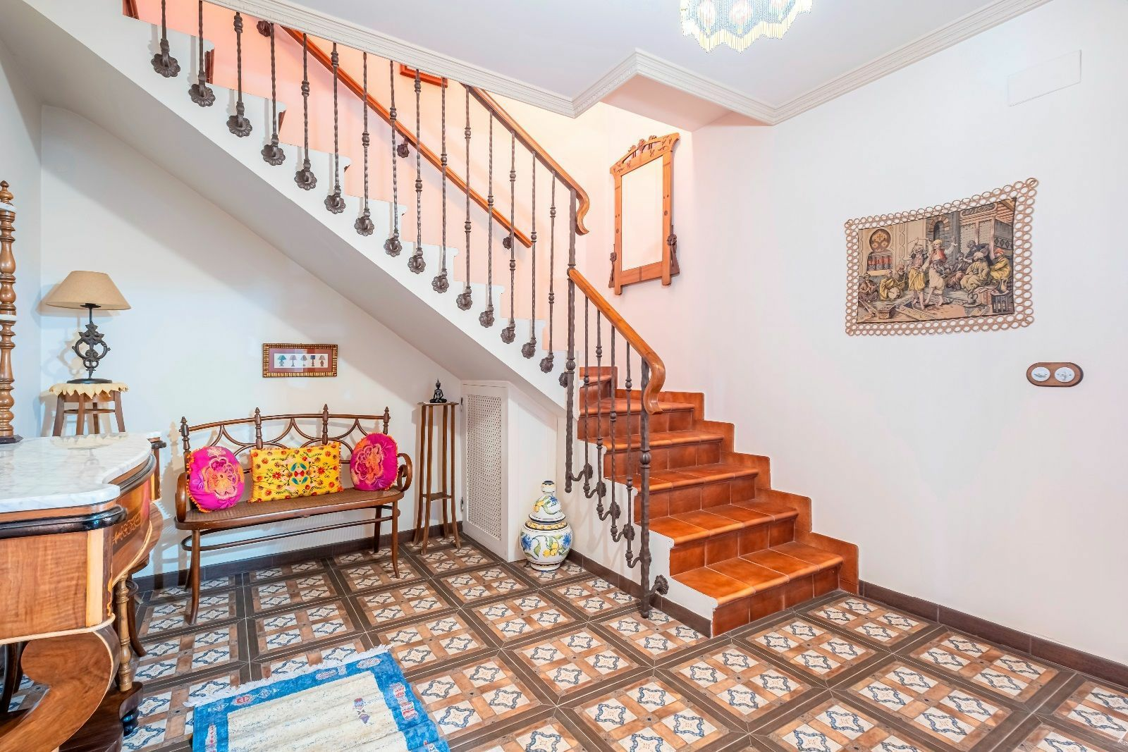 2-16-4e9441 5-bedroom House In Pinoso, Spain (289 M²)