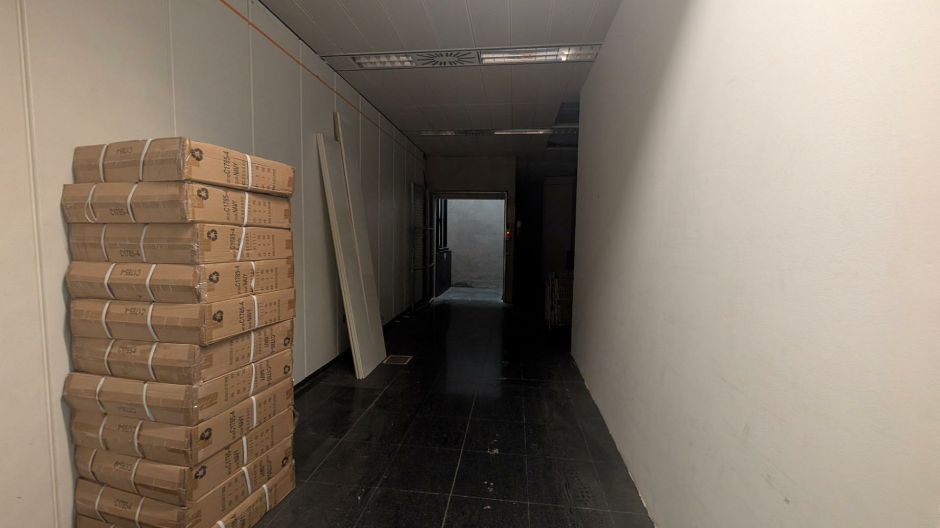 Industrial Unit In Elche, Spain (480 M²)