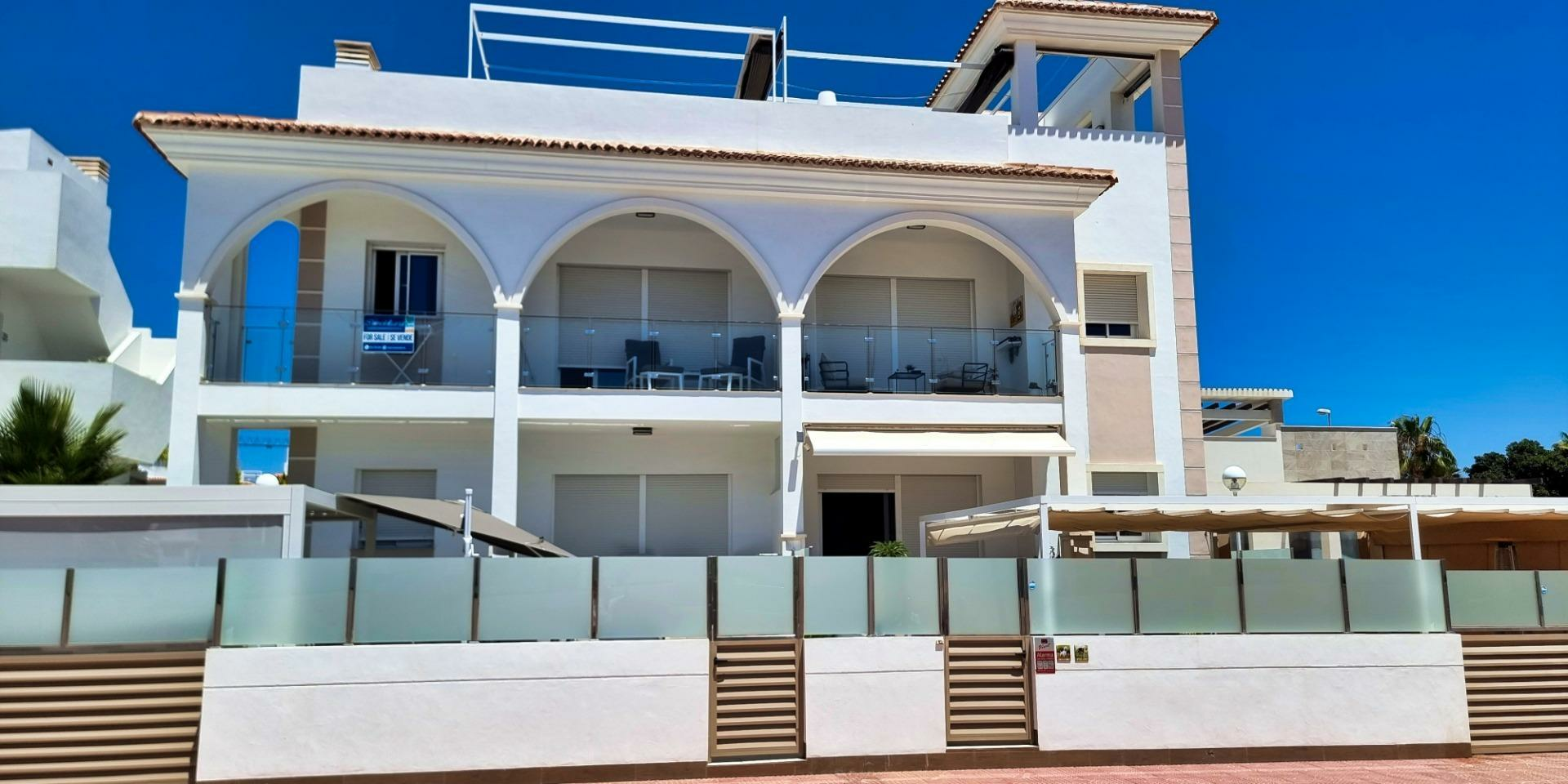 2-bedroom Bungalow In Rojales, Spain (80 M²)