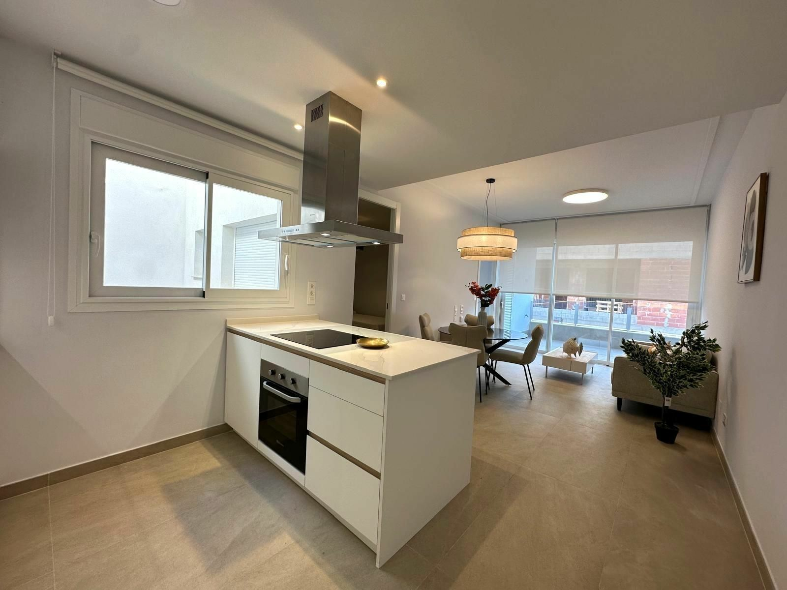 2-bedroom Apartment In Torrevieja, Spain (81 M²)