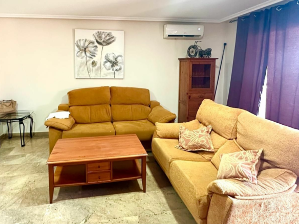 3-bedroom Apartment In Torrevieja, Spain (123 M²)