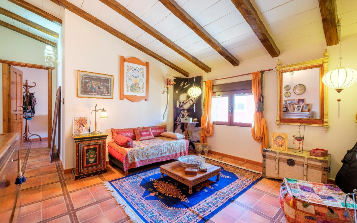 5-bedroom House In Pinoso, Spain (289 M²)