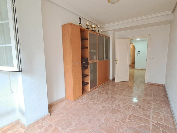 5-bedroom Apartment In Torrevieja, Spain (250 M²)