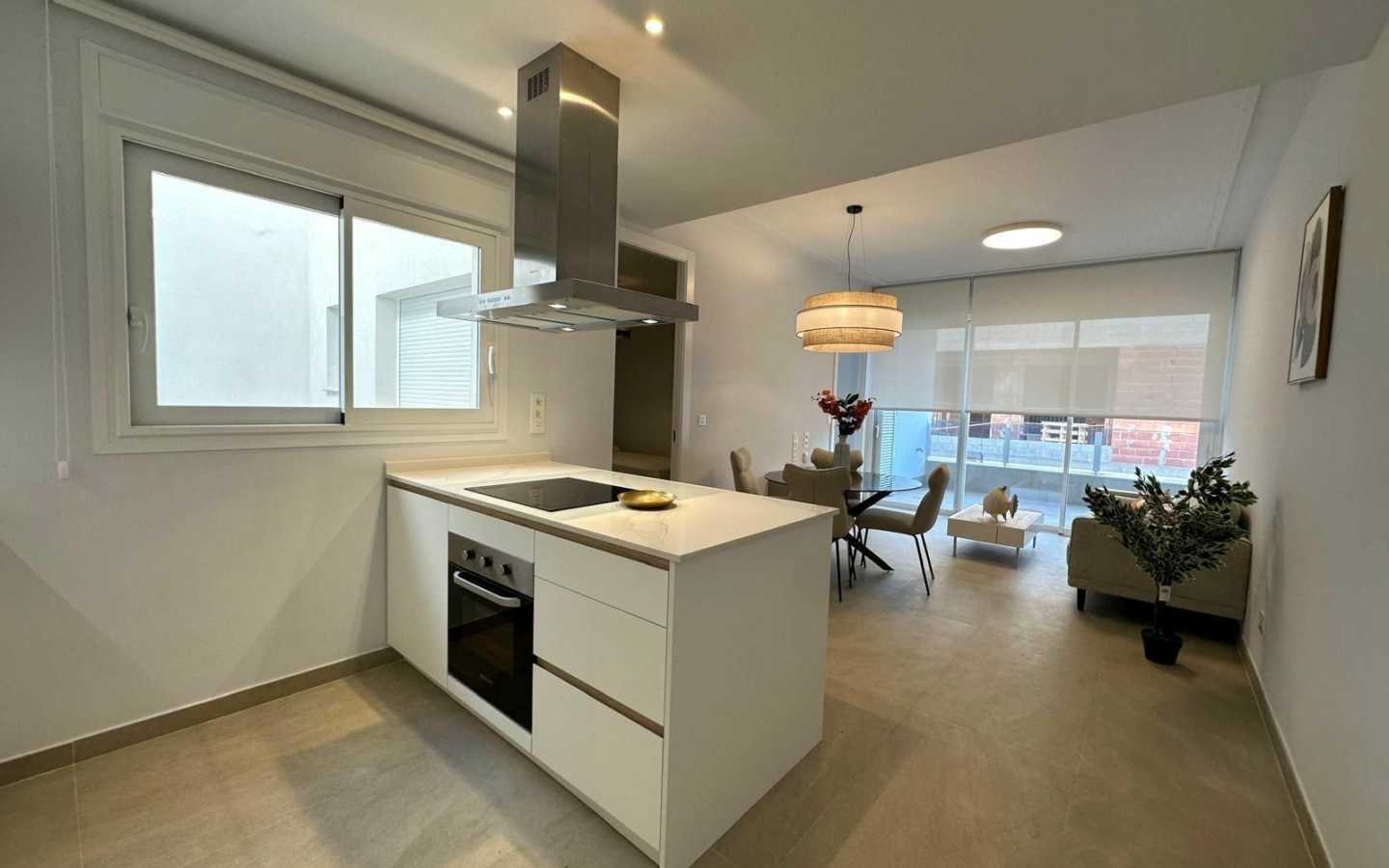 2-bedroom Apartment In Torrevieja, Spain (81 M²)
