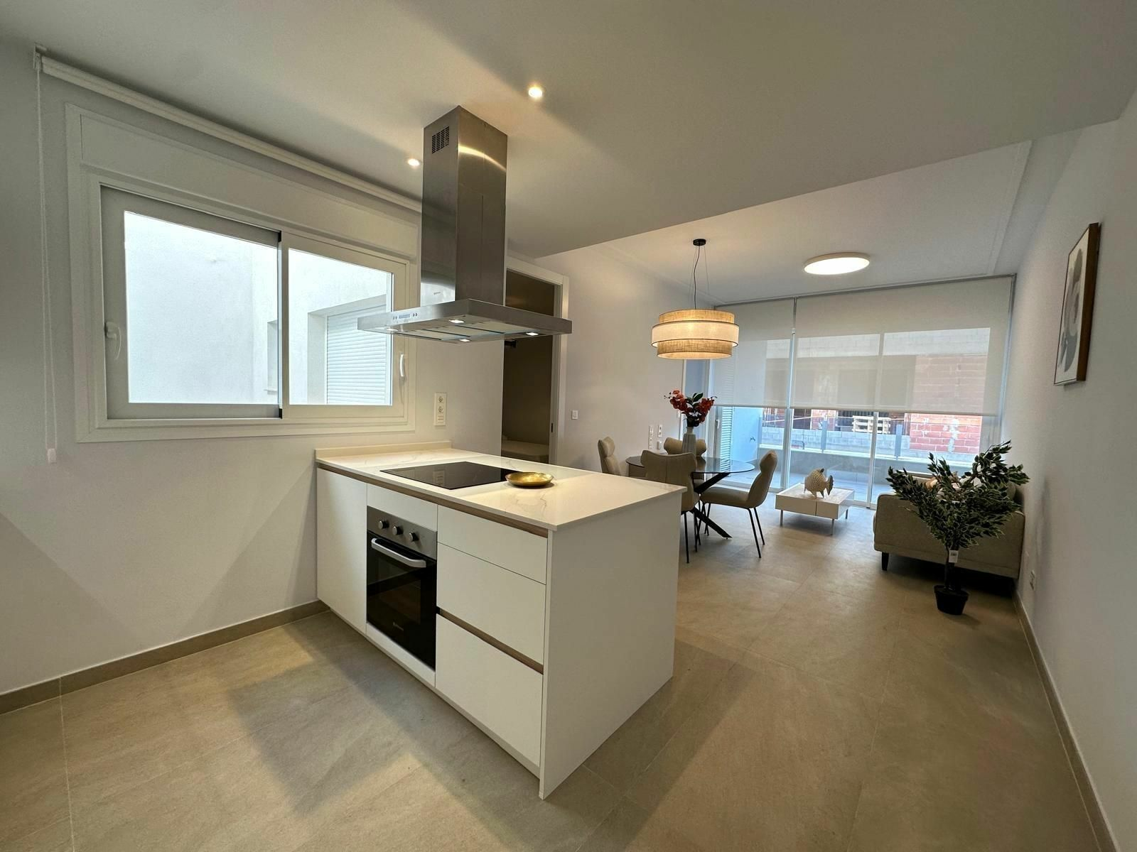 2-bedroom Apartment In Torrevieja, Spain (81 M²)