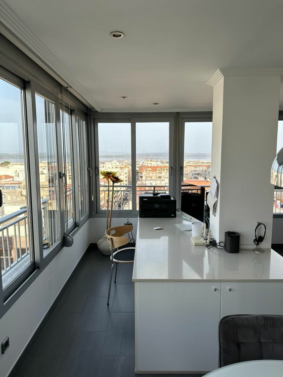 2-bedroom Penthouse In Torrevieja, Spain (118 M²)