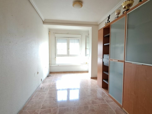 5-bedroom Apartment In Torrevieja, Spain (250 M²)