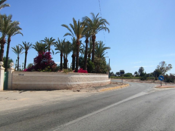 Urban Plot In Elche Pedanias, Spain (795 M²)