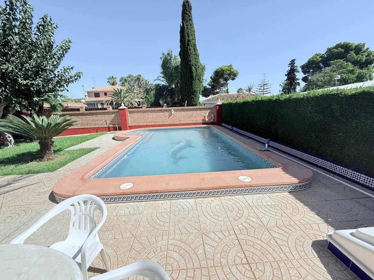 5-bedroom Villa In Pilar De La Horadada, Spain (280 M²)