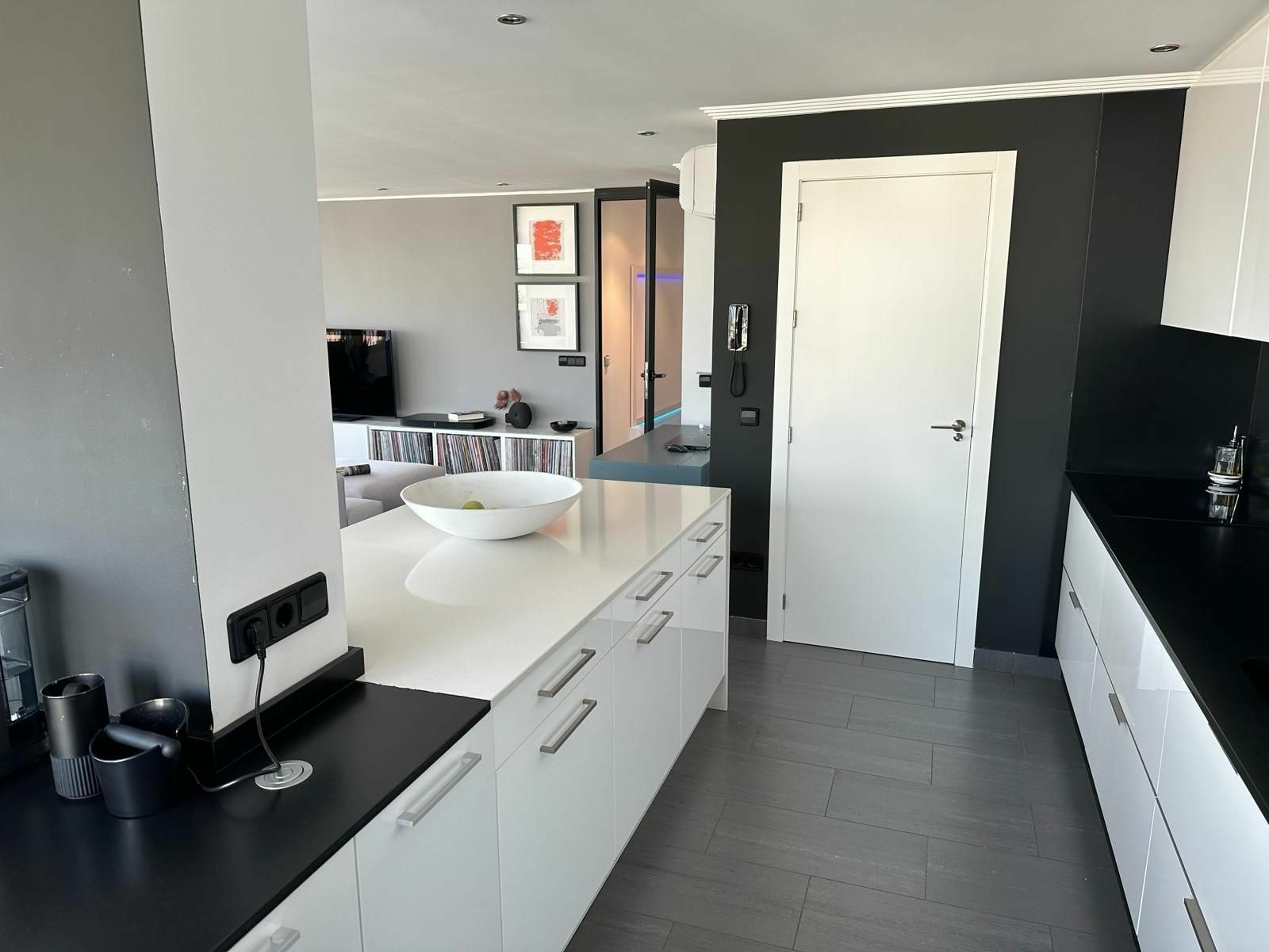2-bedroom Penthouse In Torrevieja, Spain (118 M²)