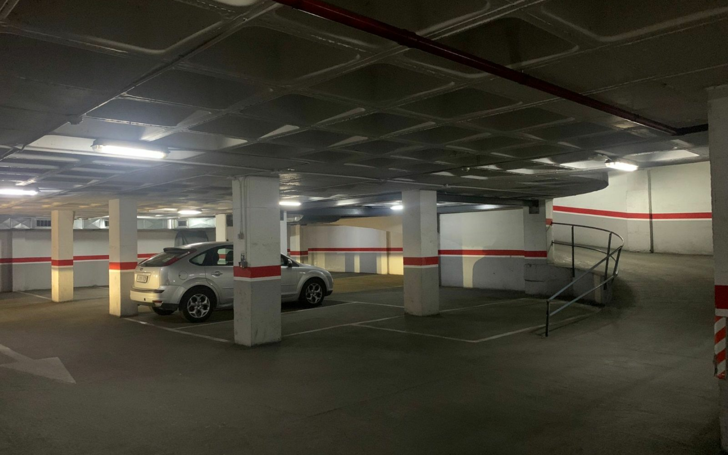 Garage In Elche, Spain (18 M²)