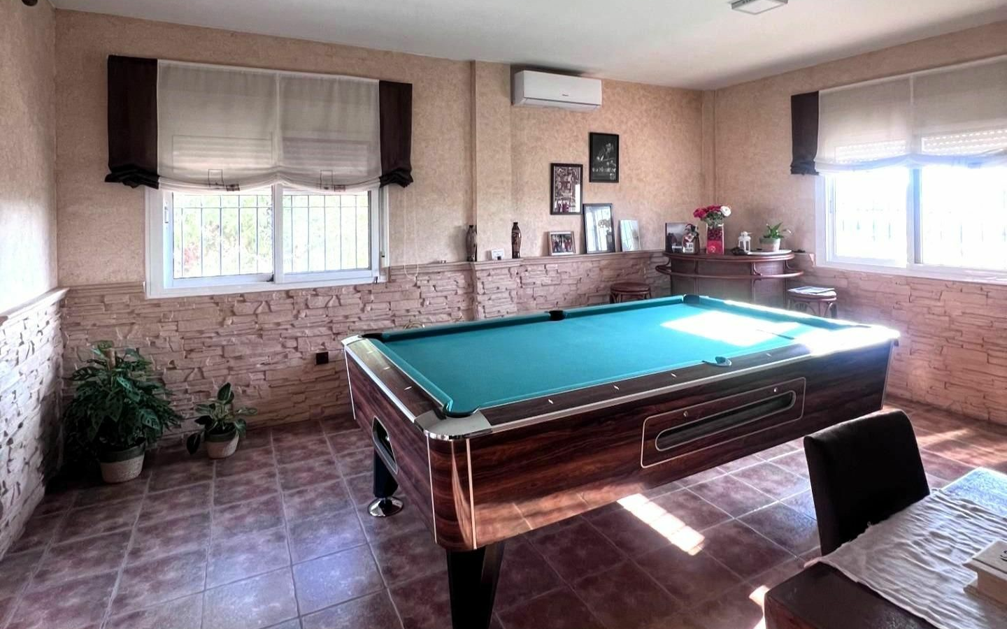 5-bedroom Villa In Orihuela, Spain (253 M²)