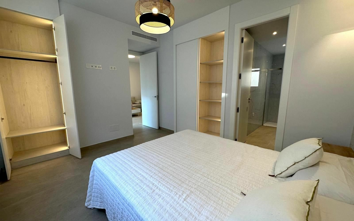 2-bedroom Apartment In Torrevieja, Spain (81 M²)