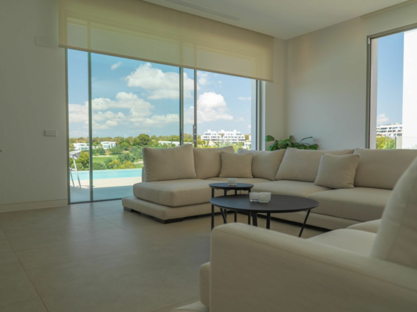 4-bedroom Villa In Orihuela, Spain (250 M²)