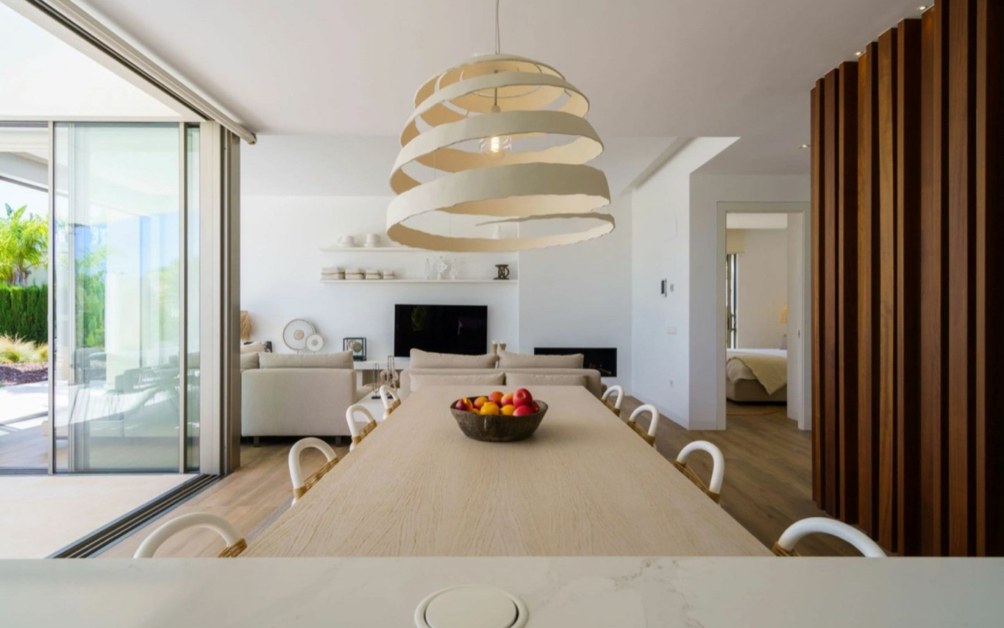 5-bedroom Villa In San Miguel De Salinas, Spain (241 M²)
