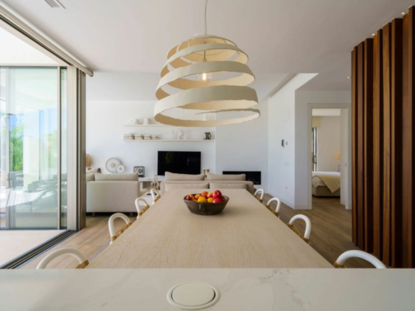 5-bedroom Villa In San Miguel De Salinas, Spain (241 M²)