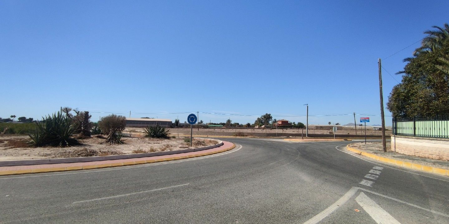 Urban Plot In Elche Pedanias, Spain (795 M²)