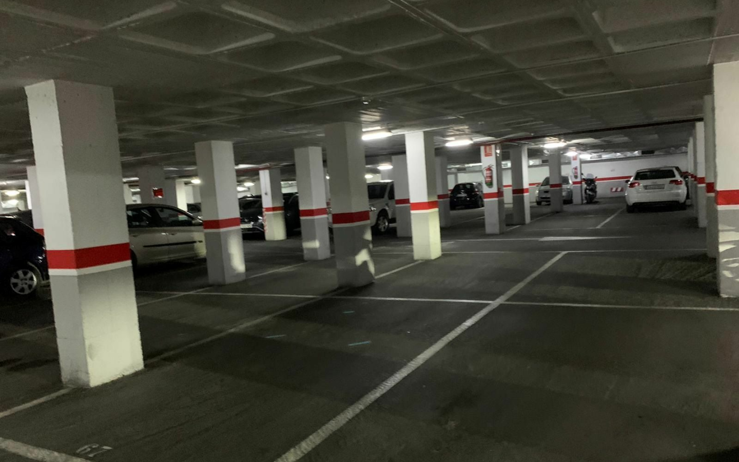 Garage In Elche, Spain (18 M²)