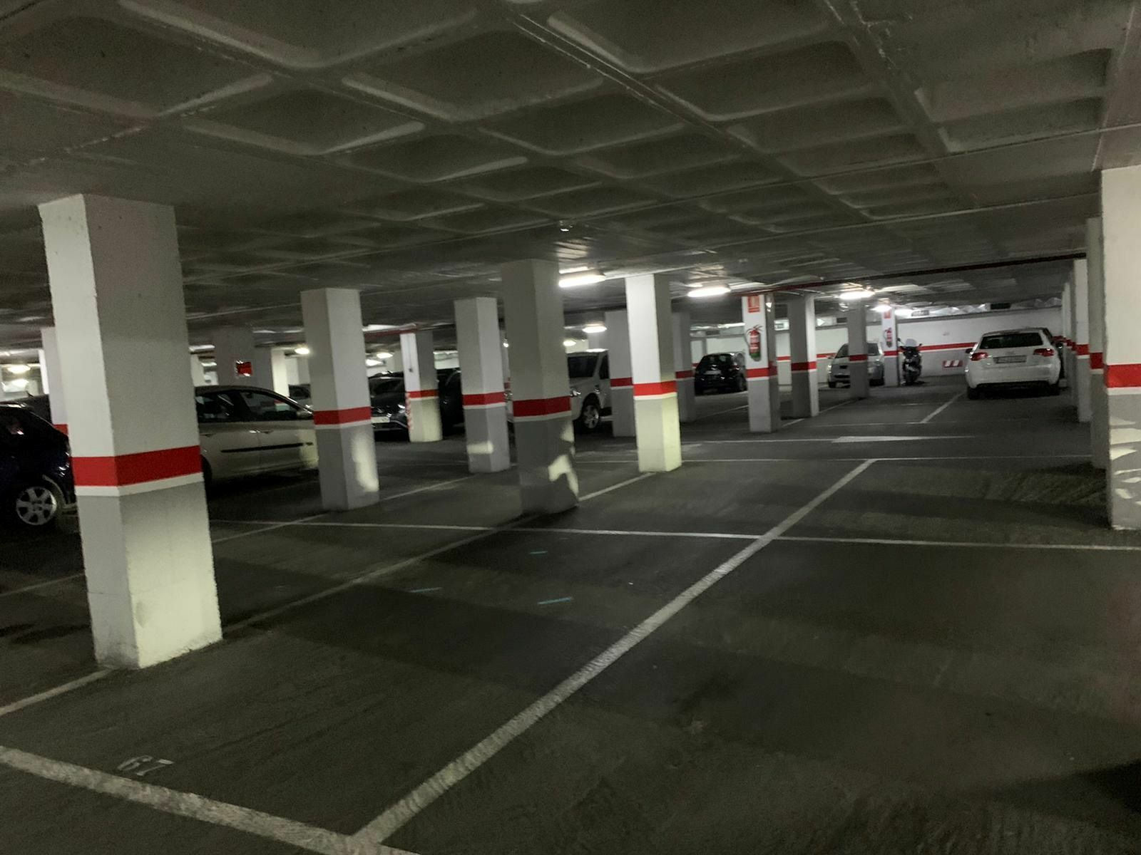 2-9-f50dcc Garage In Elche, Spain (18 M²)