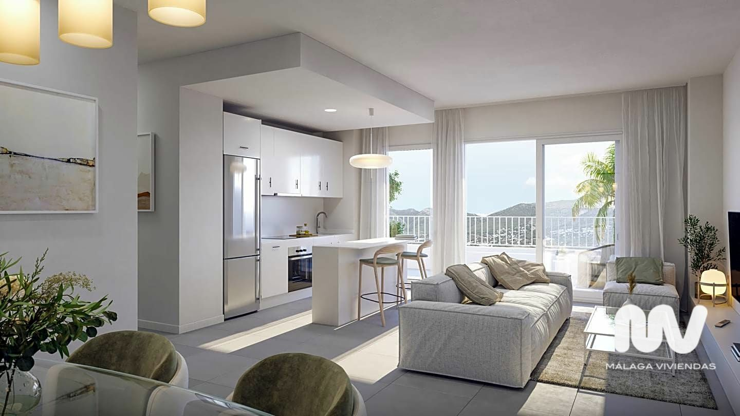 2-bedroom Flat In Fuengirola, Spain (145 M²)