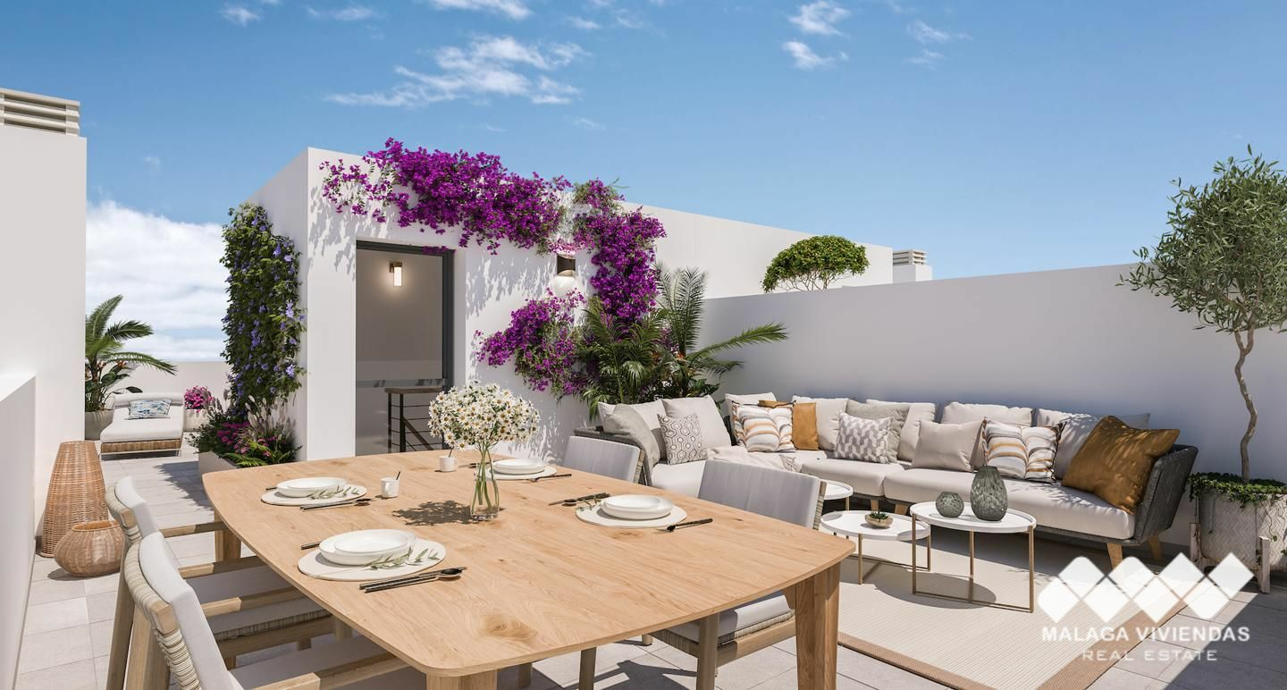 3-bedroom Attached In Málaga, Spain (128 M²)
