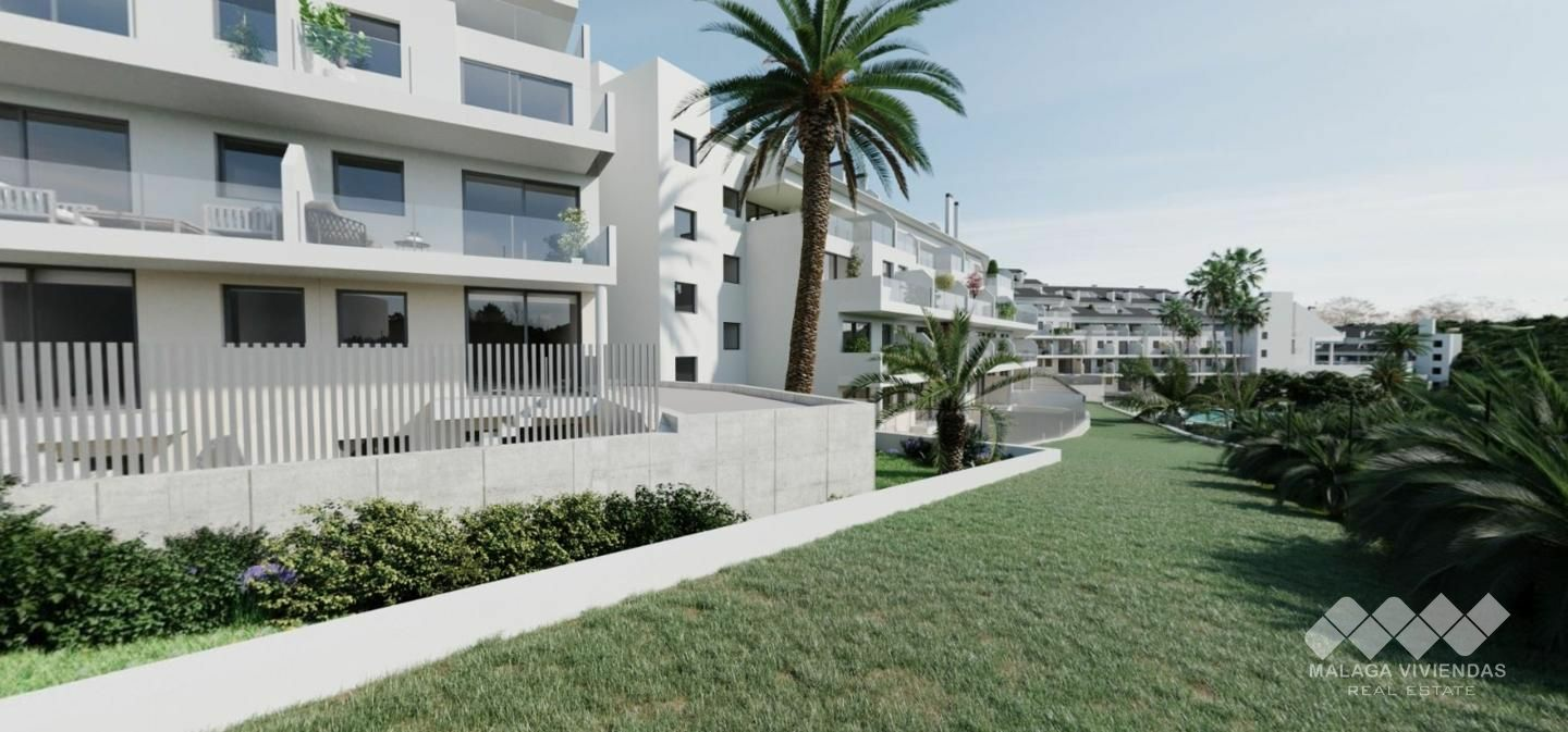 2-bedroom Penthouse In Fuengirola, Spain (120 M²)