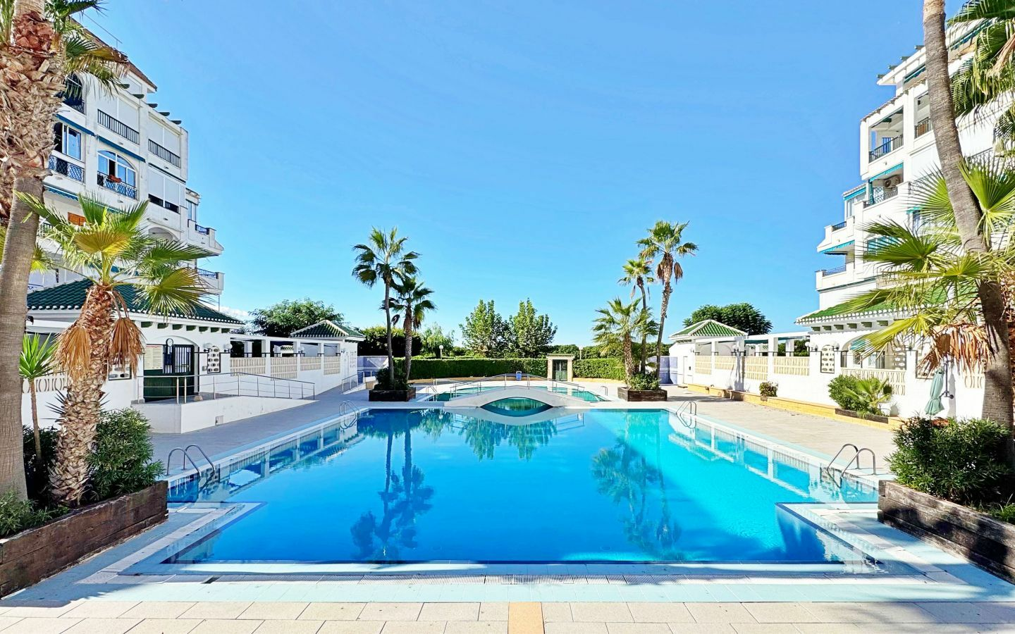 1-bedroom Apartment In Torrevieja, Spain (45 M²)