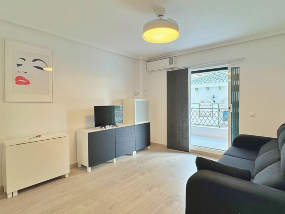 1-bedroom Apartment In Torrevieja, Spain (45 M²)