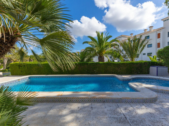 5-bedroom Villa In Orihuela Costa, Spain (366 M²)